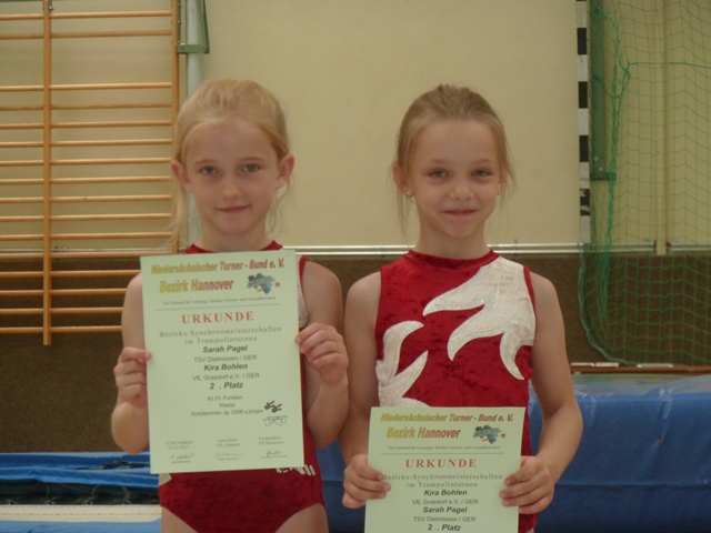 2. Platz fuer Sarah und Kira.jpg